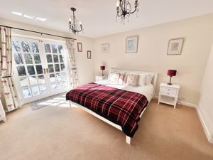 Photo 22- click for photo gallery